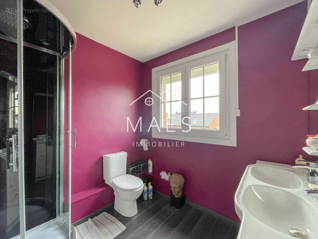 Maison à WAMBRECHIES