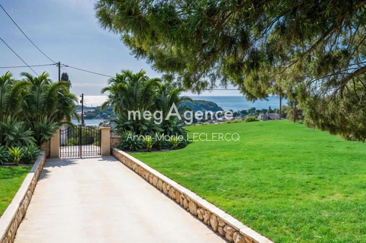 Villa  a vendre  à beaulieu sur mer vue sur  mer - photo 11