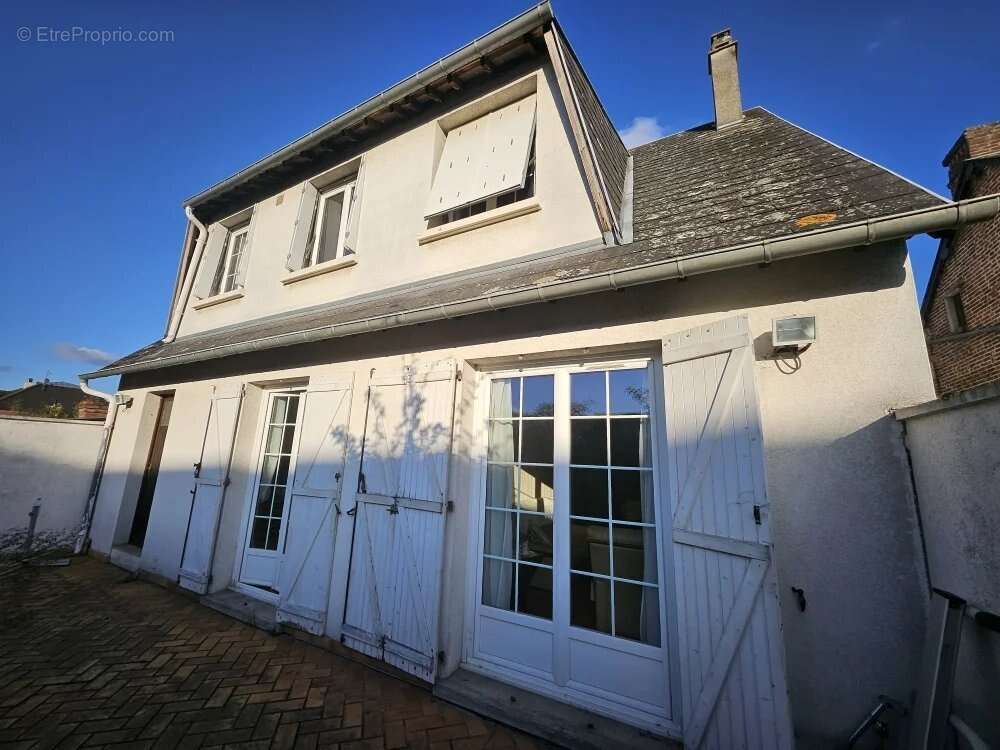 Maison à GRAVIGNY