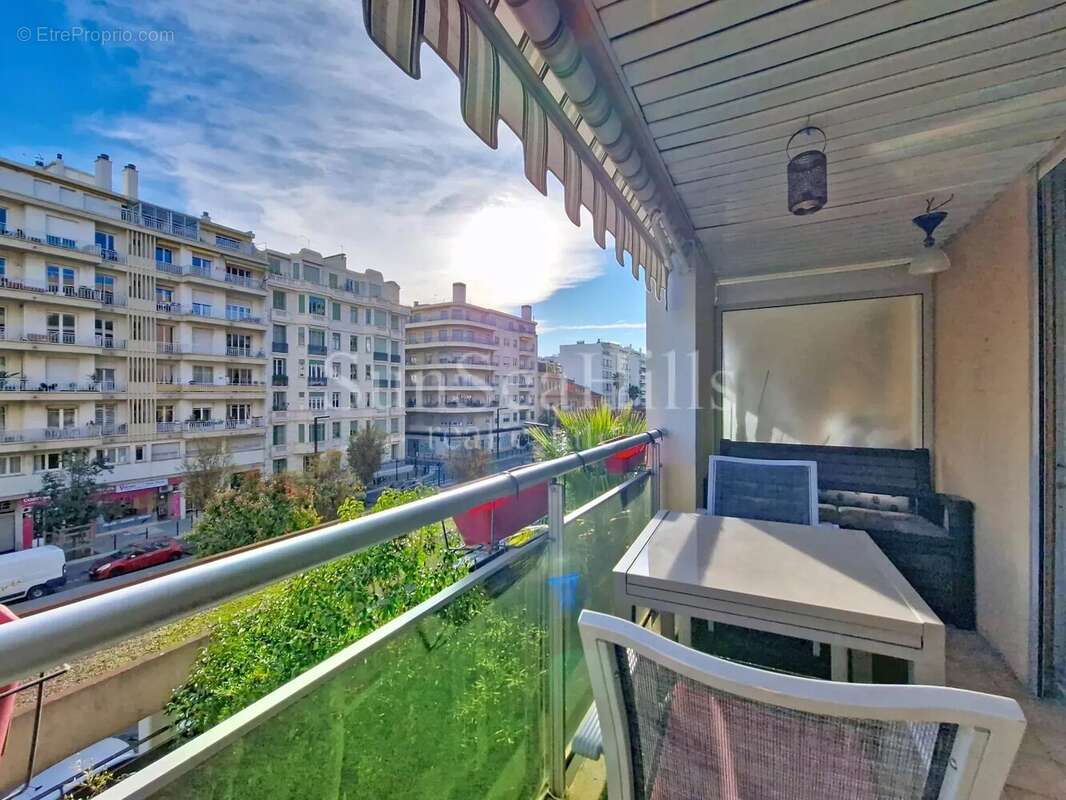 Appartement à NICE
