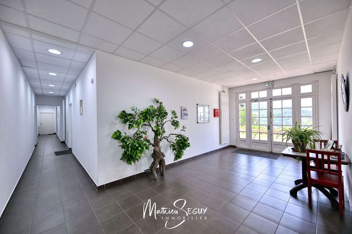 YZERON - Appartement T4 duplex de tourisme - photo 26