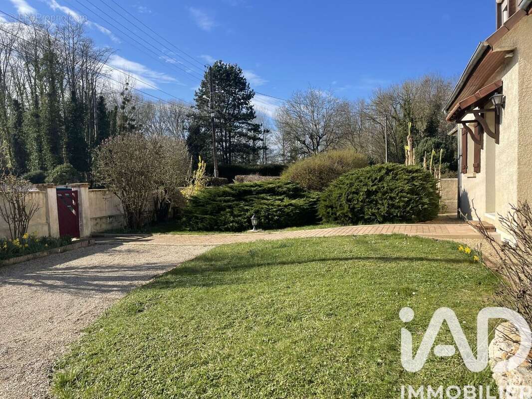 Photo 2 - Maison à MAINTENON