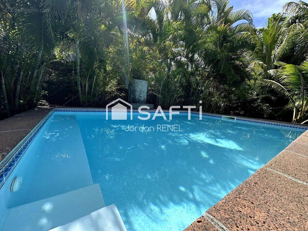 Photo 1 - Maison à LES TROIS-ILETS