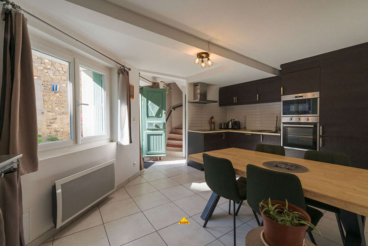 Maison à RIEUX-MINERVOIS