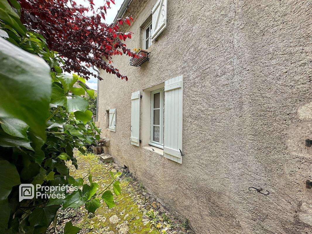 Maison de village 4 pièces avec garage, cave et terrain clos - photo 12