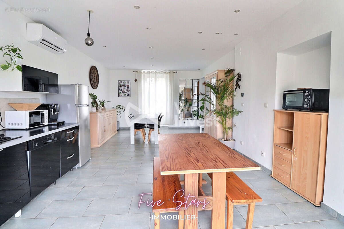 Maison 145 m² à Dommary-Baroncourt  - photo 6
