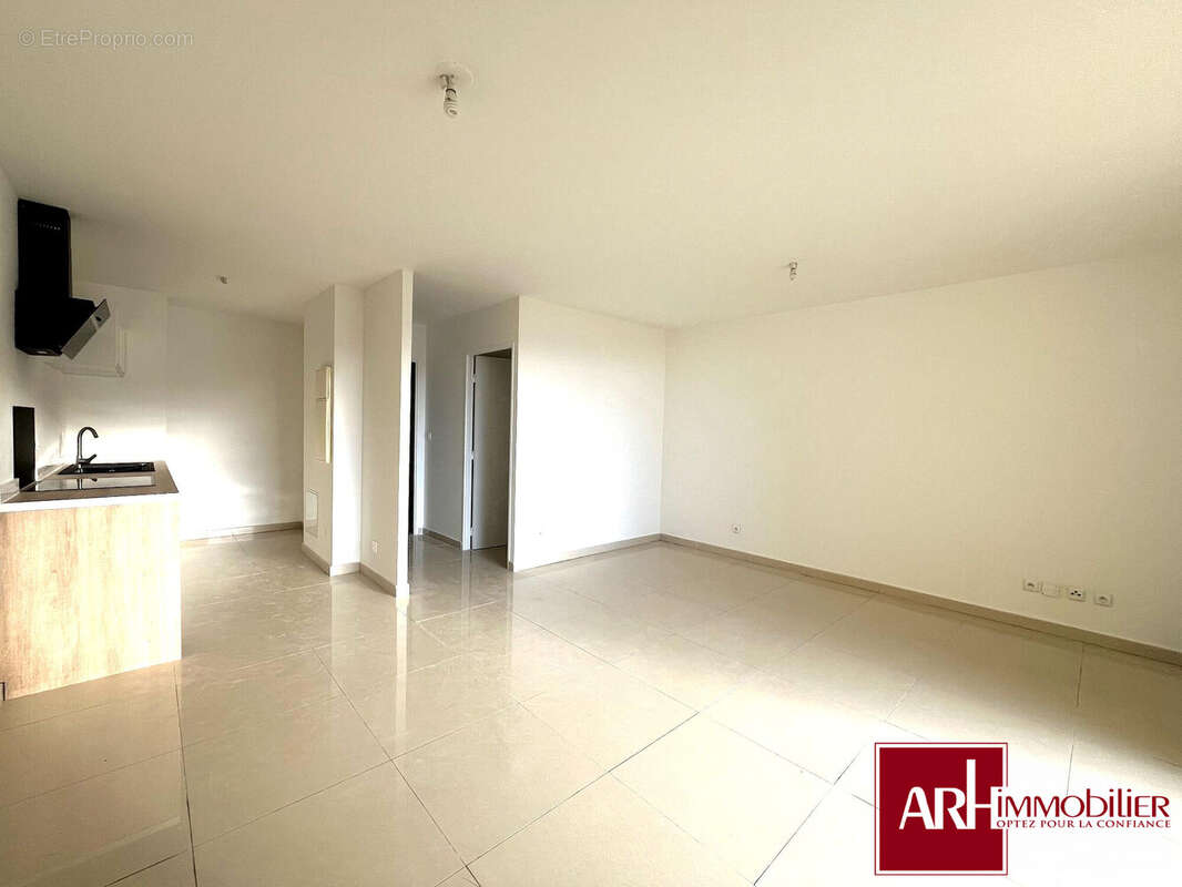 Appartement à SAINT-DENIS