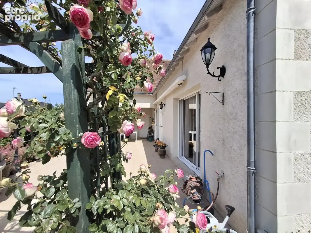 Maison 9 pièces 246 m² à vendre à Tours (37000) - photo 3