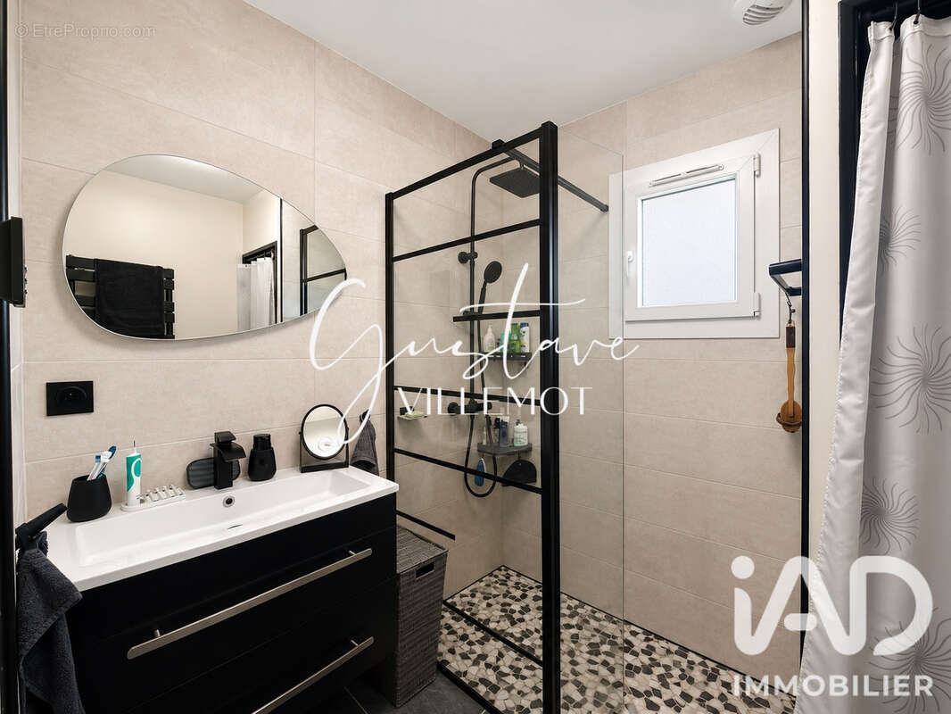 Maison 103 m² à Crepy-En-Valois  - photo 6