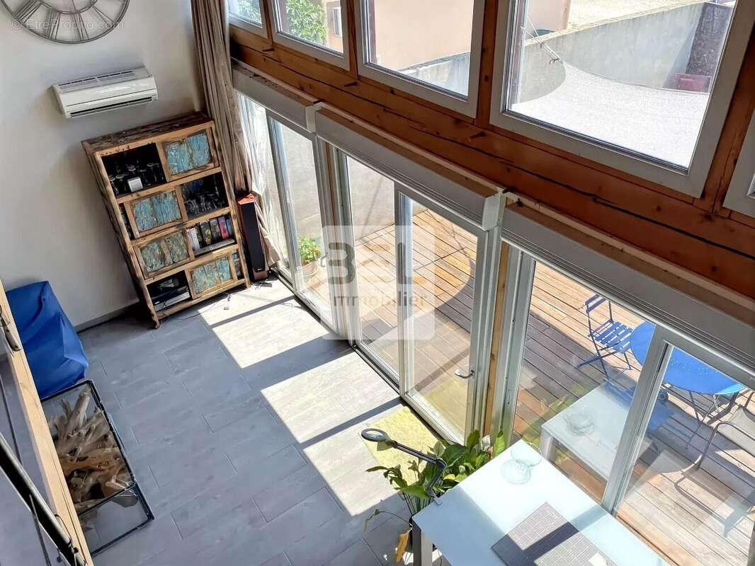 VEDENE maison contemporaine ossature bois avec terrasses et piscine - photo 6