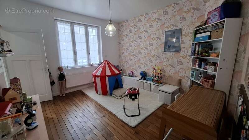 Maison à SAINT-QUENTIN