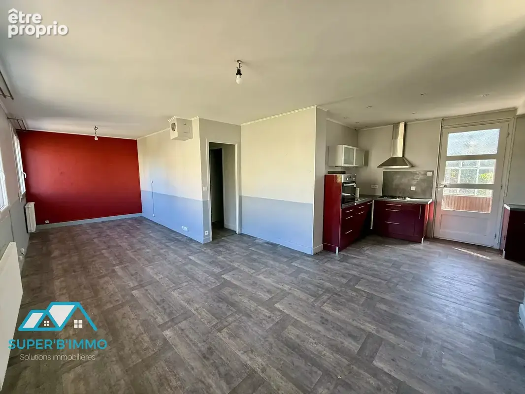 Maison 76 M2 avec terrain 500 m2 et dépendances proche des commodités - photo 10