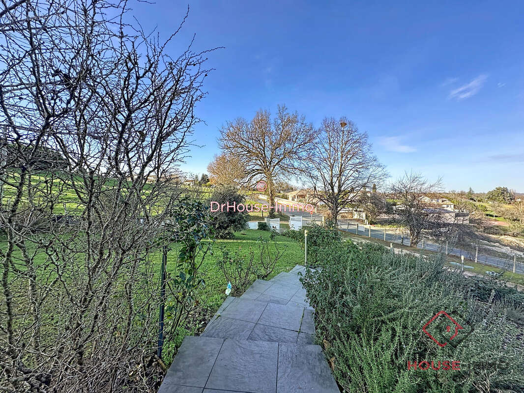 Maison à COULOUNIEIX-CHAMIERS