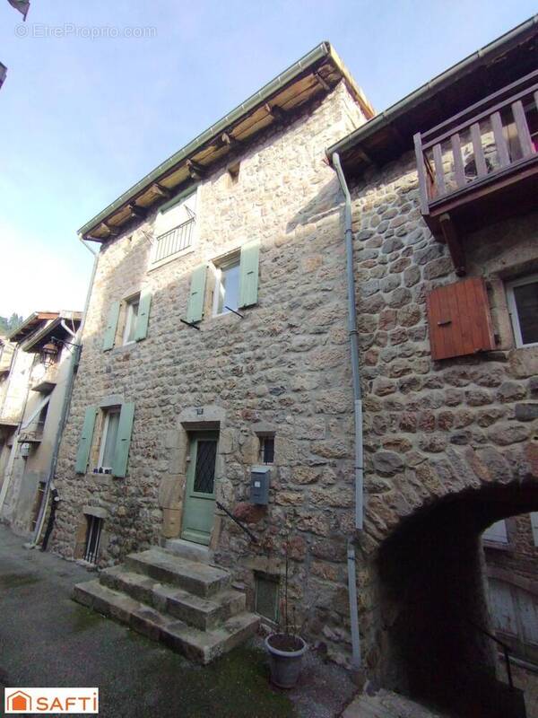 Photo 1 - Maison à LE CHEYLARD