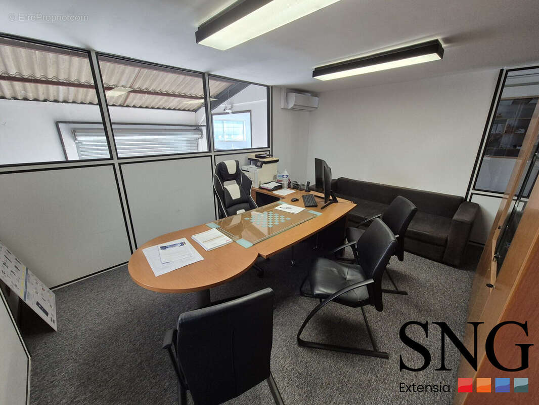 Commerce à ROUXMESNIL-BOUTEILLES