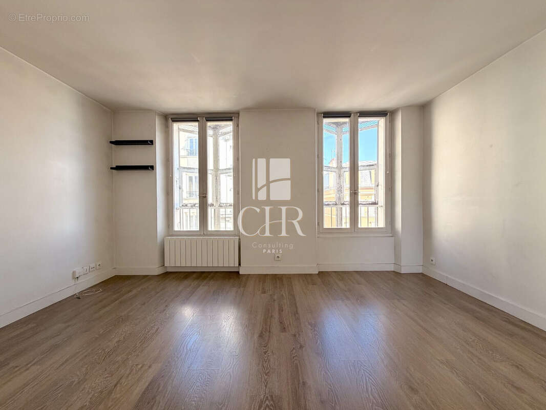 Appartement 27 m² à Enghien-Les-Bains  - photo 2