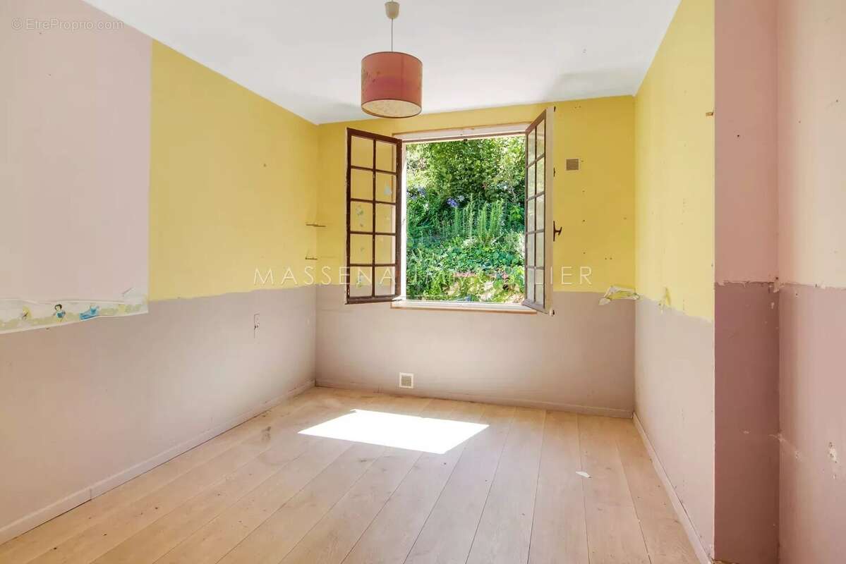 Maison à CAGNES-SUR-MER