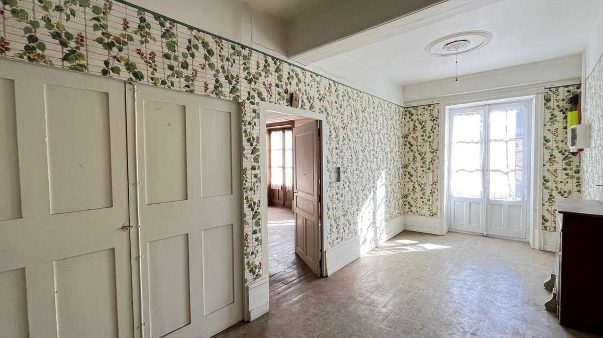 Photo 8 - Maison à SAINT-GENGOUX-LE-NATIONAL
