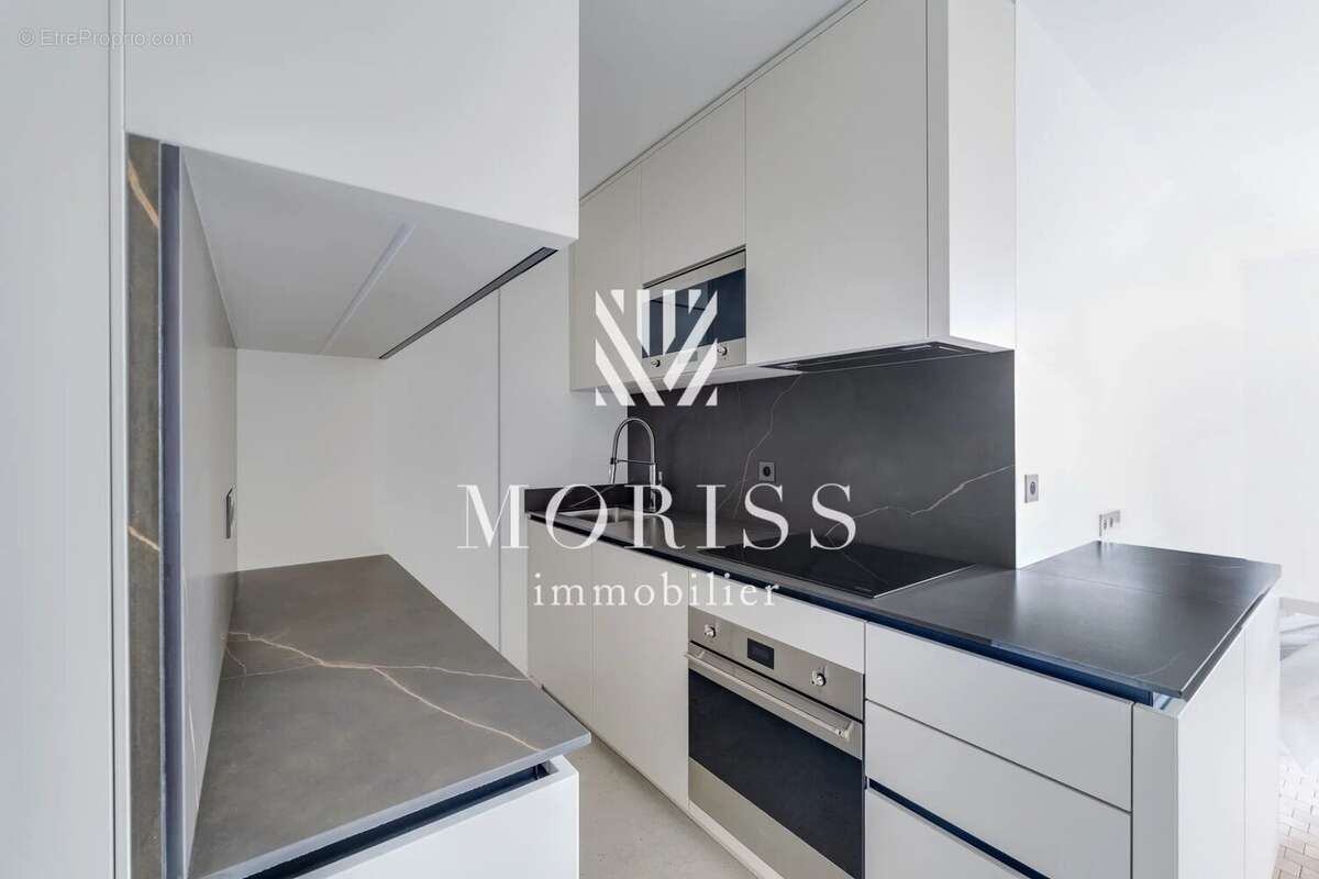 Appartement à PARIS-9E