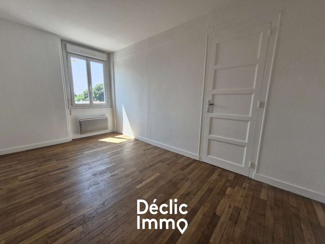 Maison à CHAILLE-SOUS-LES-ORMEAUX