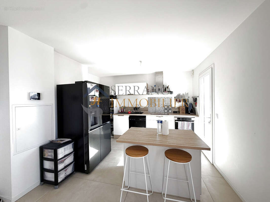 Appartement à CHATEAURENARD