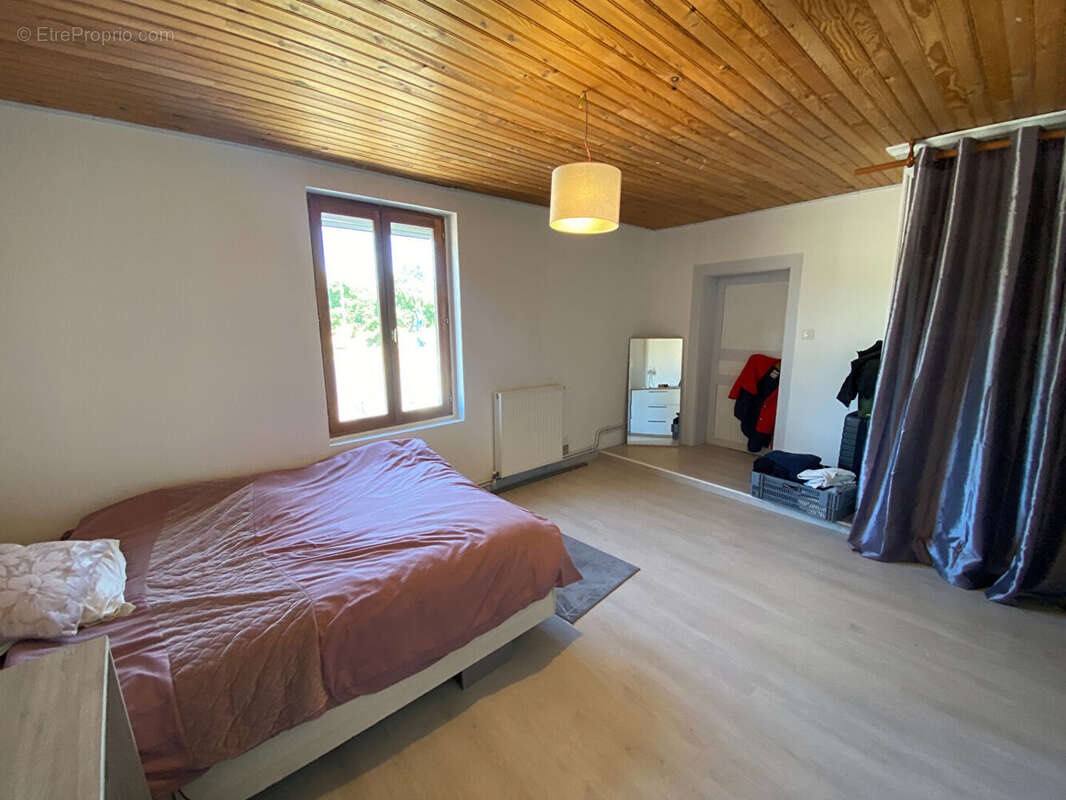 Maison à FRAMPAS