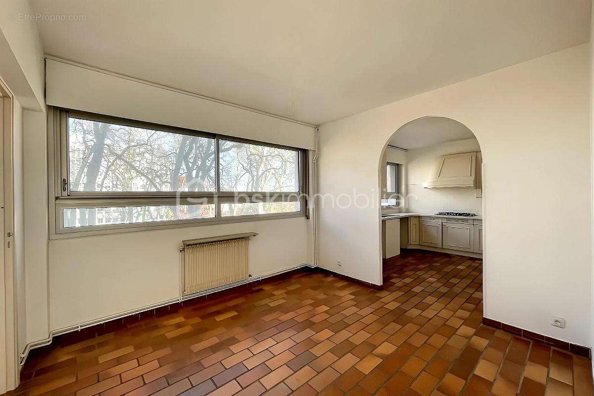 Appartement 5 pièces aux Amidonniers dans une résidence sécurisée de standing - photo 11
