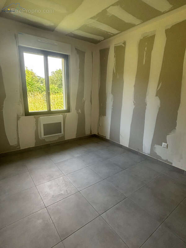 Pavillon individuel neuf en retrait de rue - photo 7