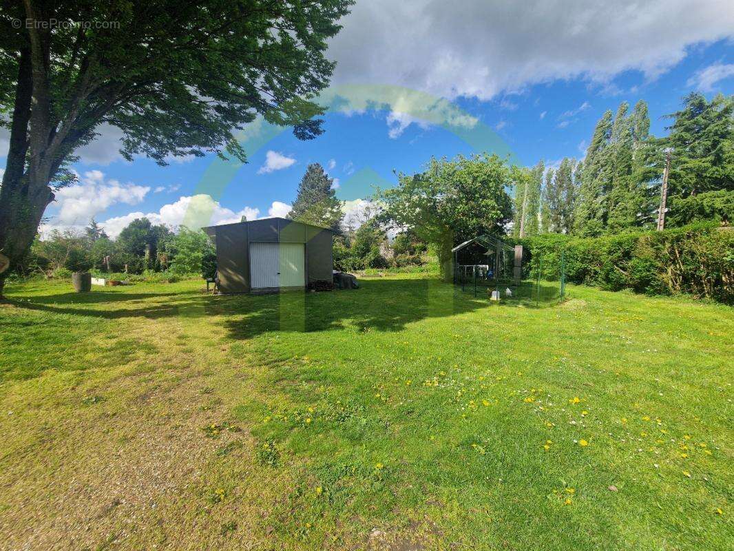 Maison à IVRY-LA-BATAILLE
