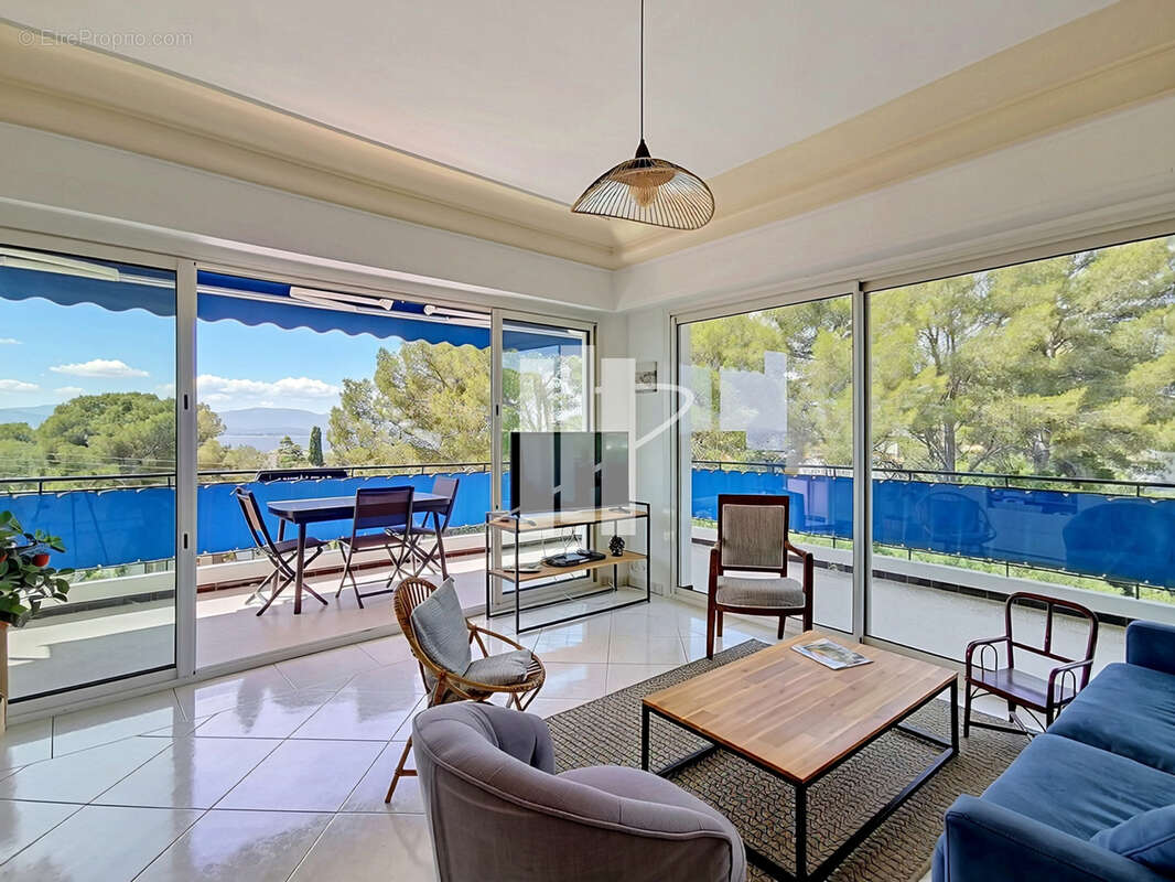Appartement à SAINT-RAPHAEL