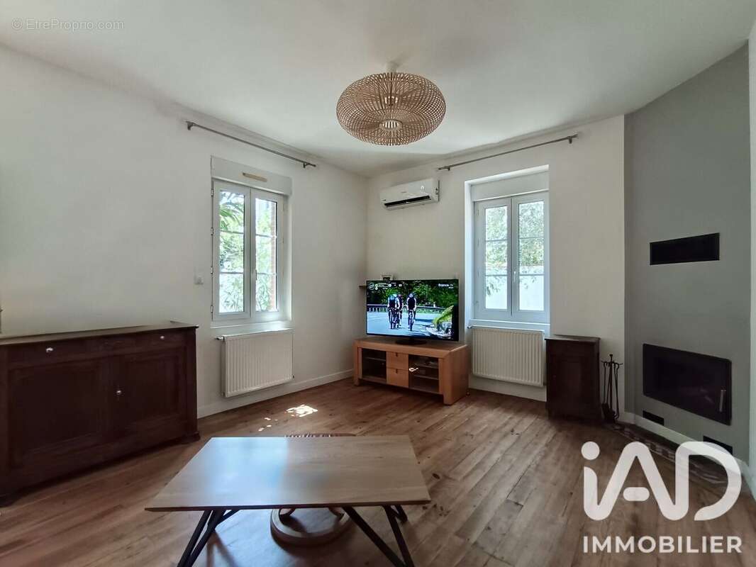 Maison 106 m² à Tarbes  - photo 2