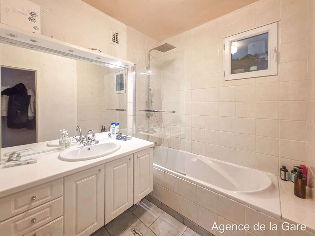 Maisons-Laffitte Appartement 4 pièces lumineux avec balcon à 6 min de la gare - photo 7