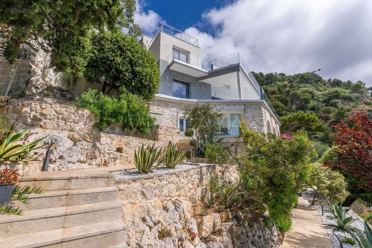 Maison à VILLEFRANCHE-SUR-MER