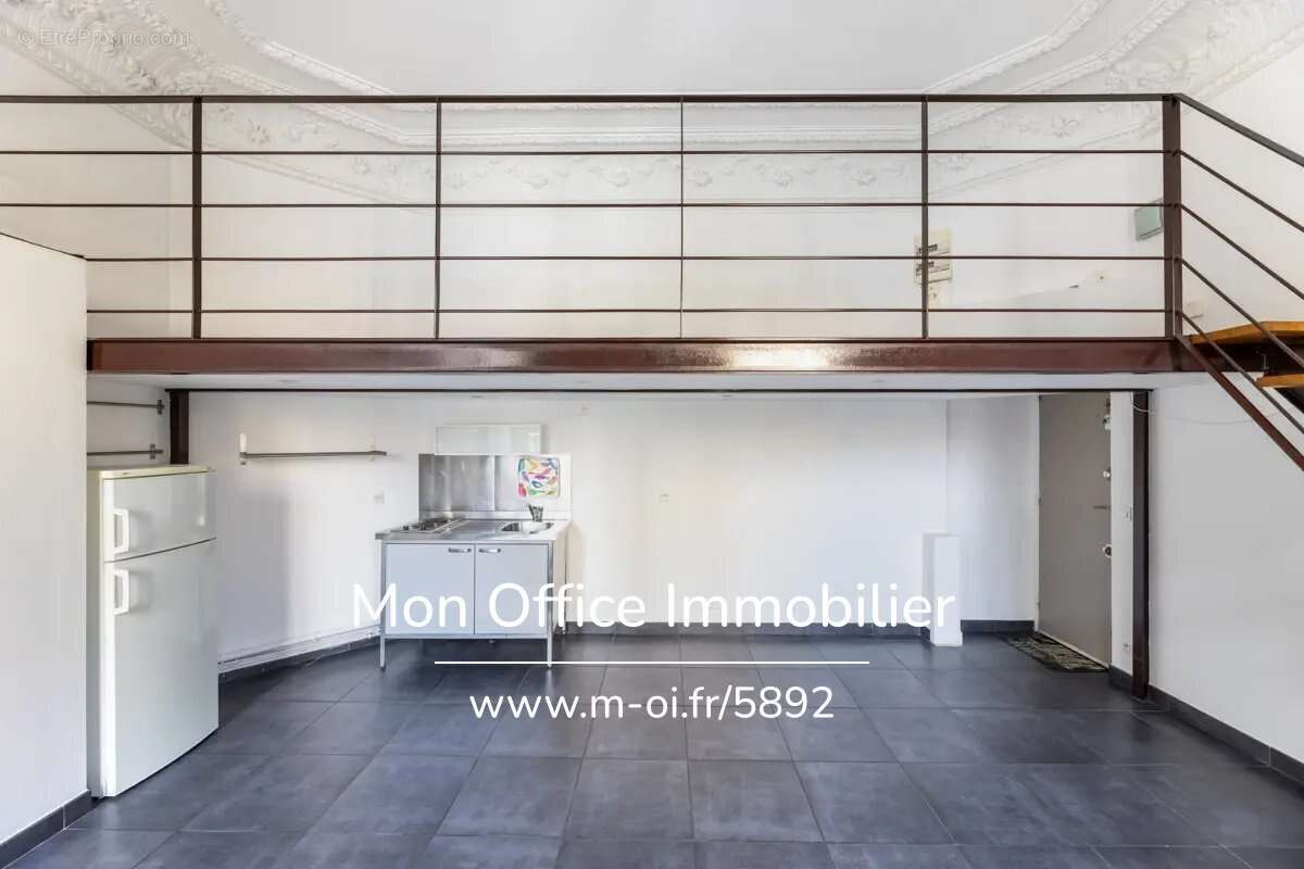 Appartement à MARSEILLE-6E