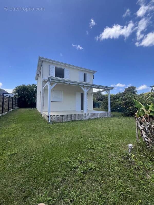 Maison à SAINTE-ROSE