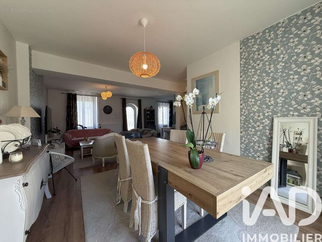 Maison 168 m² à Vannes  - photo 4