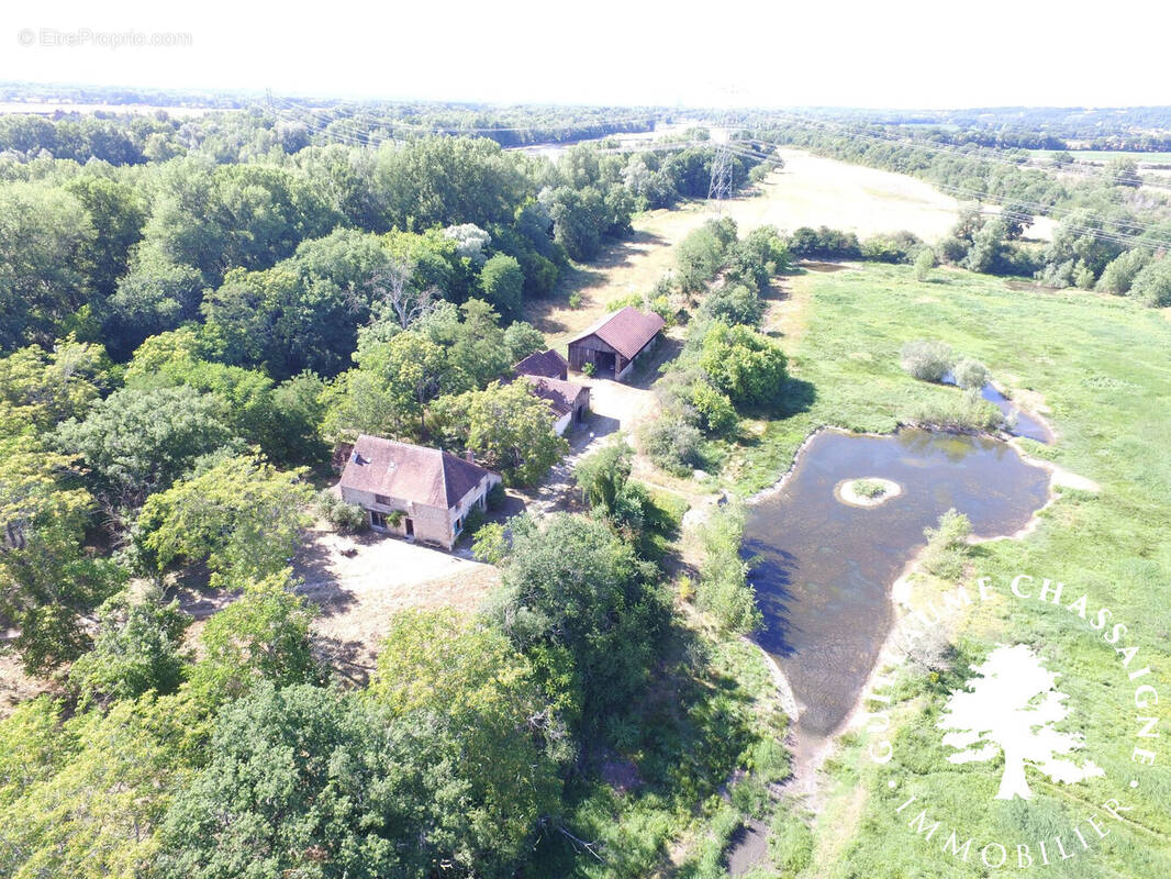 Maison à COSNE-COURS-SUR-LOIRE