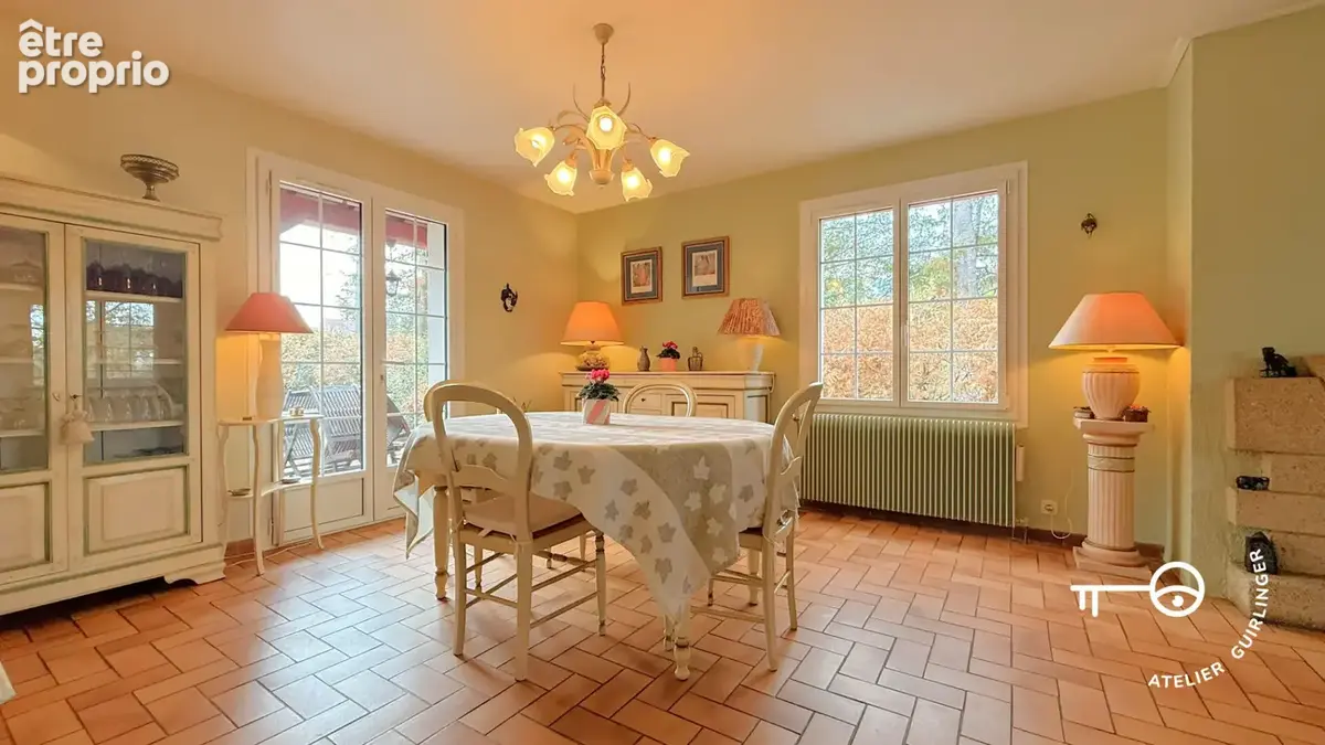 Un écrin de verdure, une maison de charme et une maison d'amis pour écrire une belle histoire !! - photo 2