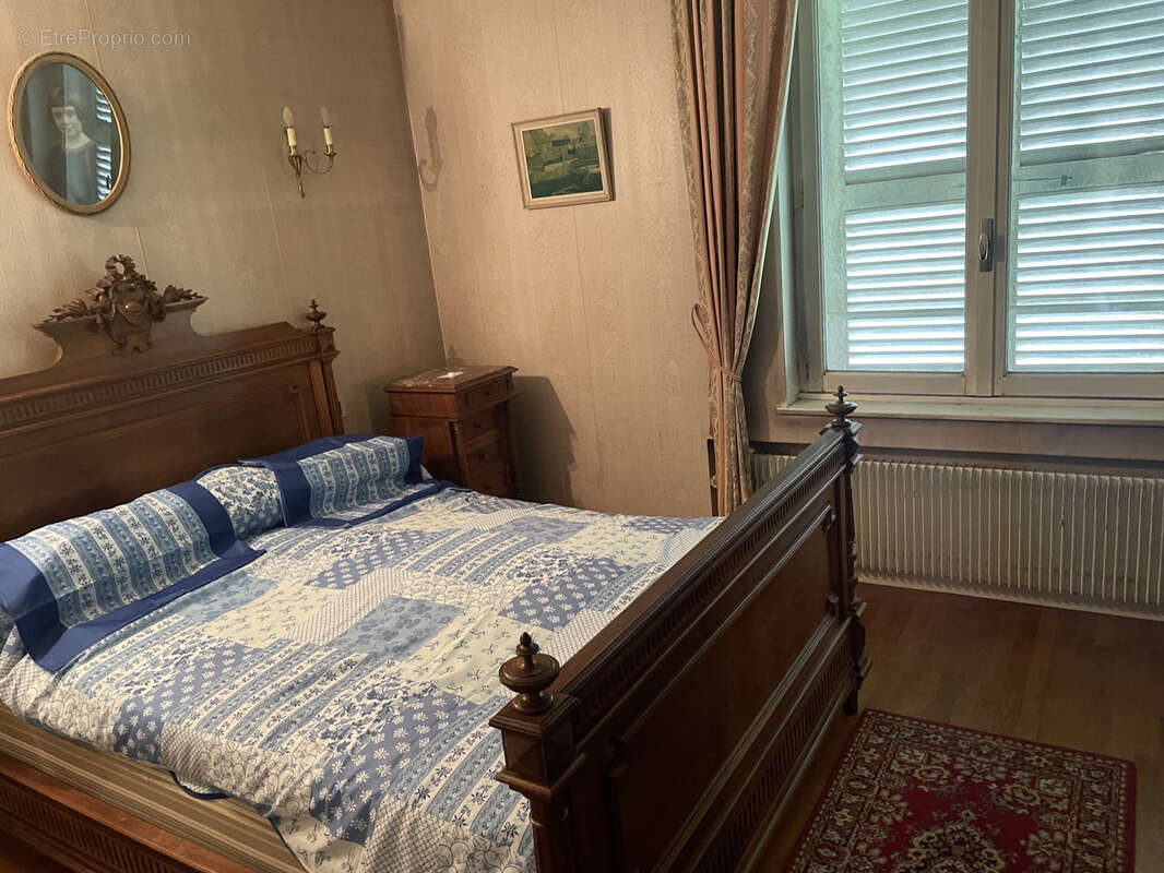 Maison à SAINT-LOUP-SUR-SEMOUSE