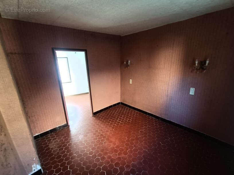 Maison à BRIGNOLES