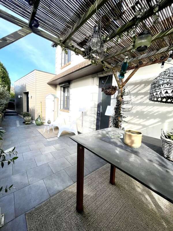 Maison à SAINT-ARNOULT