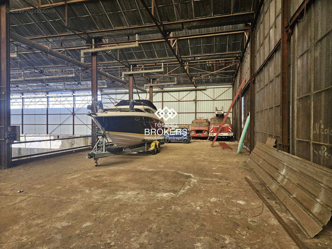 Commerce à SAINT-AMOUR