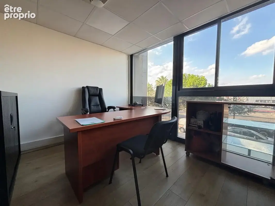 Cannes la bocca centre bureaux 140 m2 avec 2 garages - photo 8