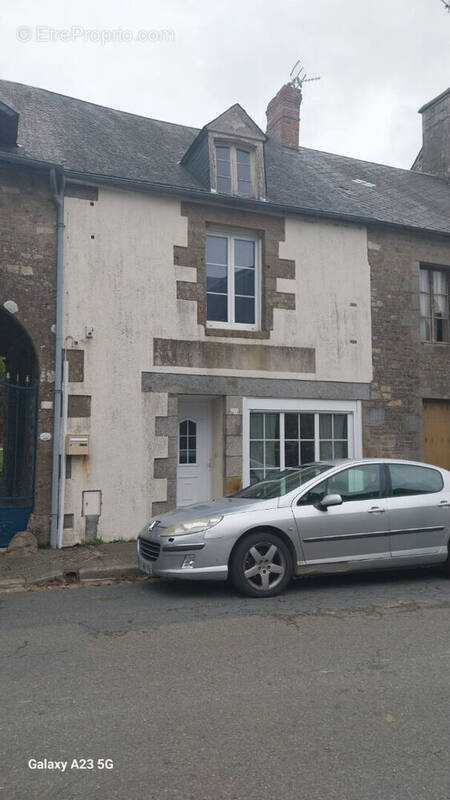 Maison à PRE-EN-PAIL