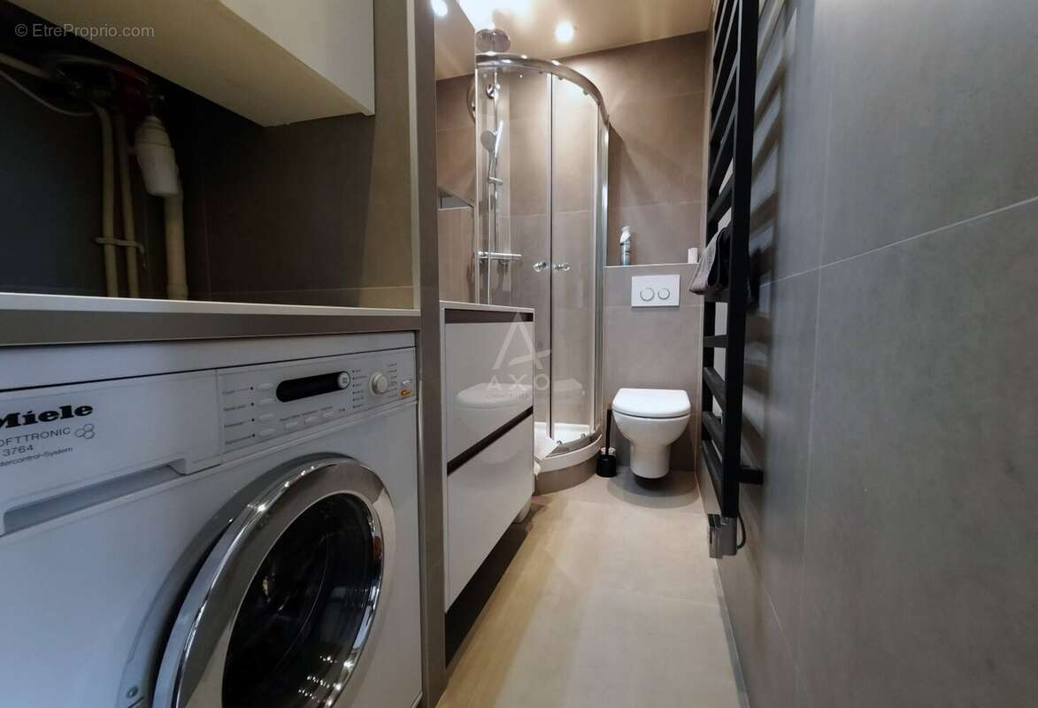 Appartement à PARIS-7E