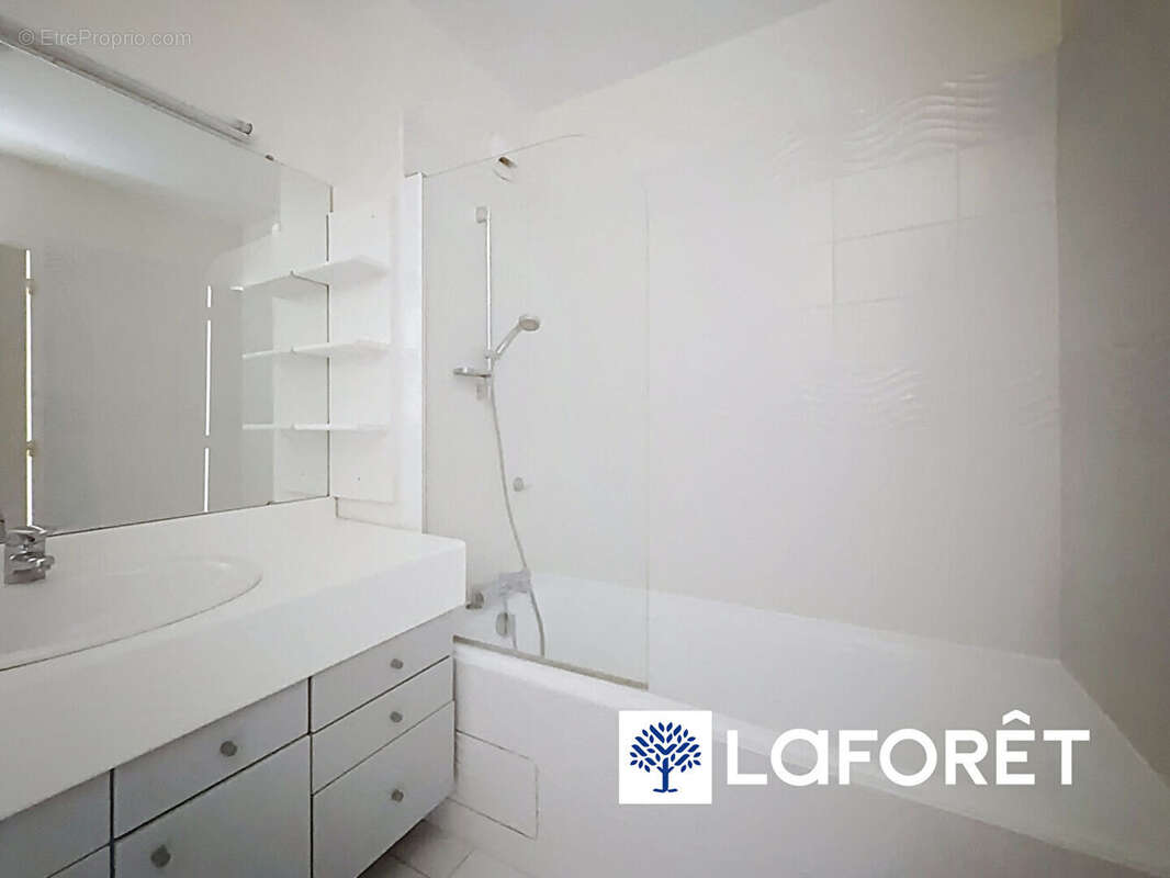 Appartement à CHAMPAGNE-AU-MONT-D'OR