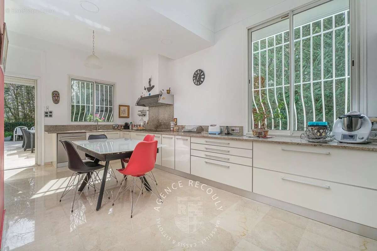 Maison à MARSEILLE-8E