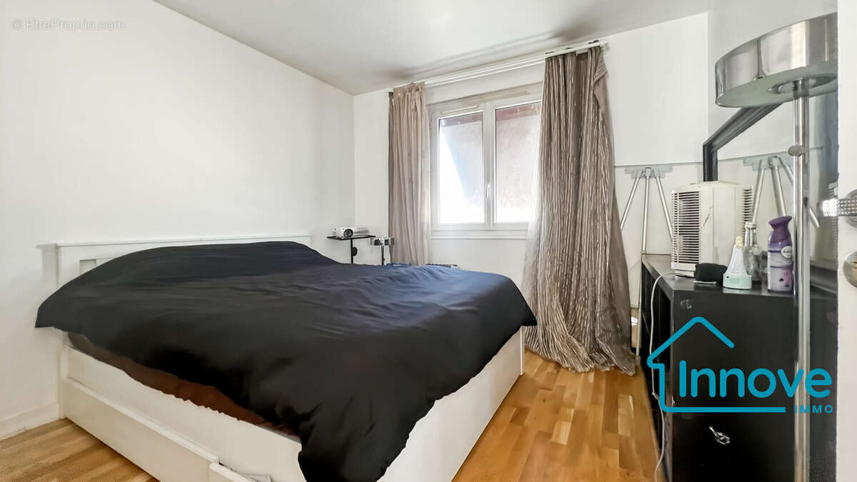 Appartement à LA CELLE-SAINT-CLOUD