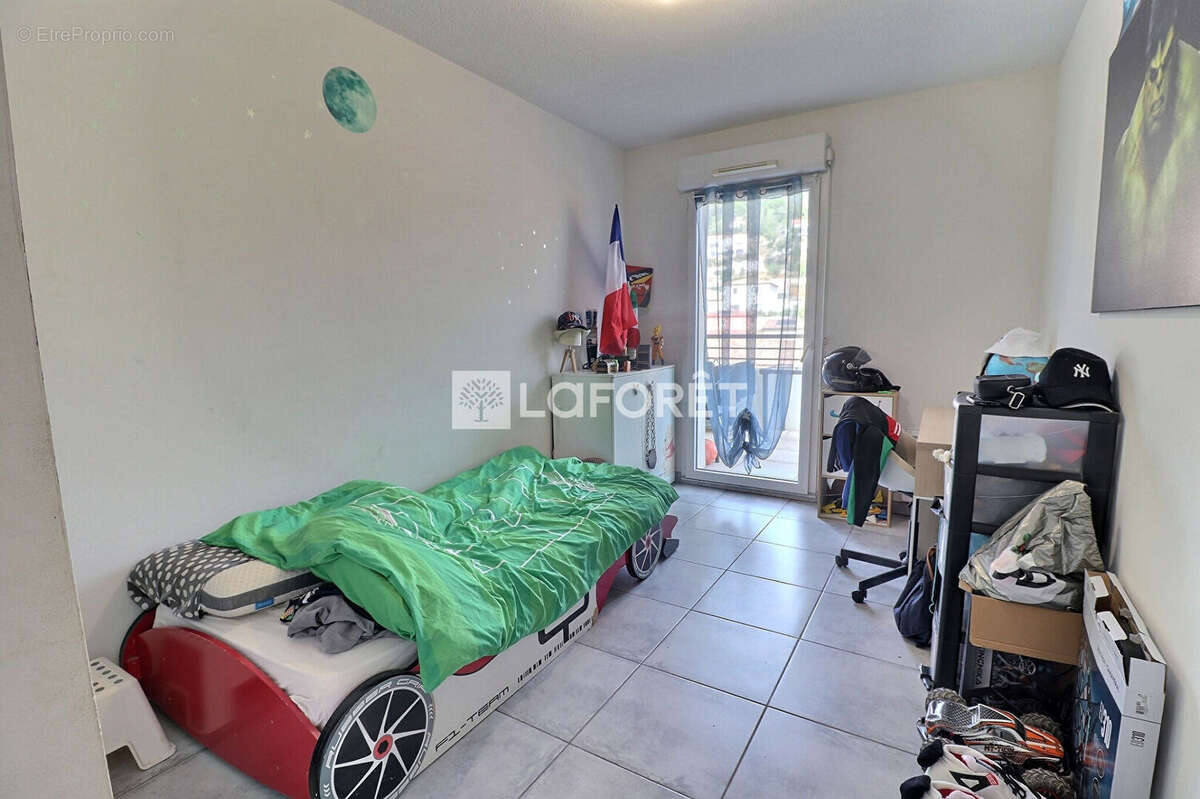 Appartement à CUERS
