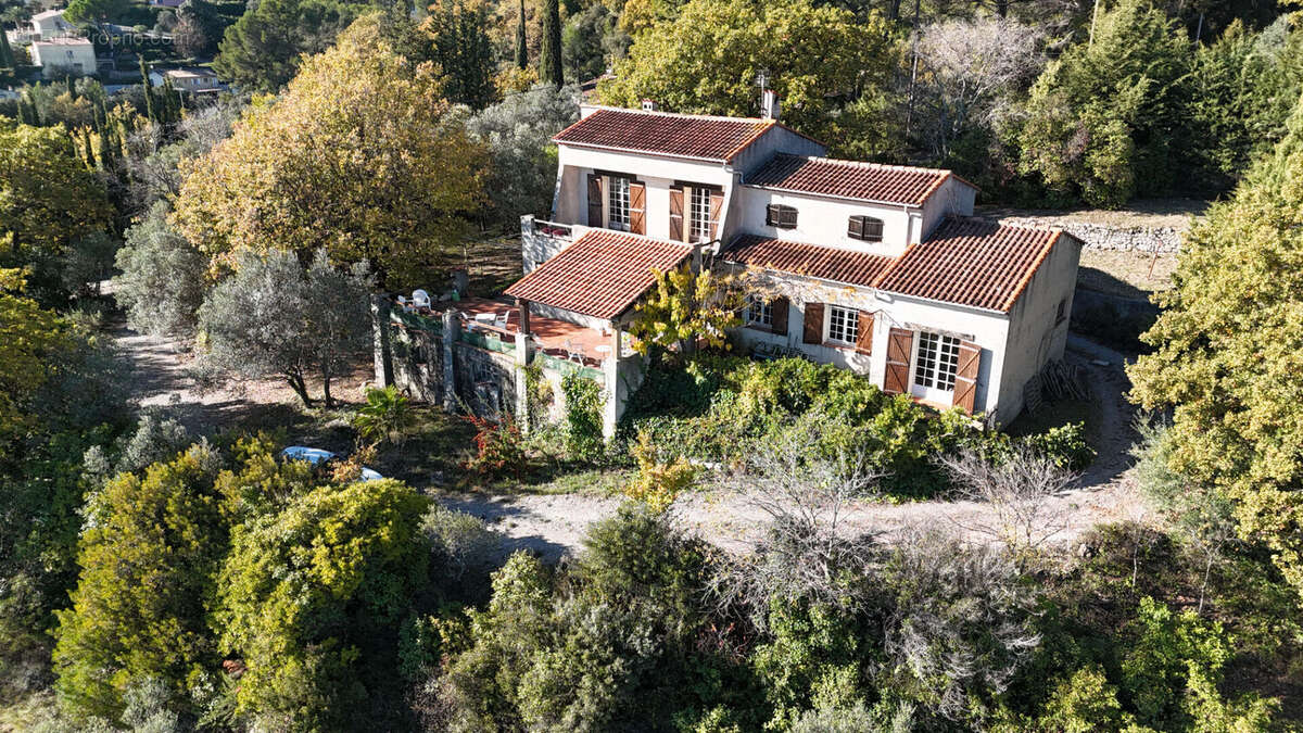 Maison à TRANS-EN-PROVENCE